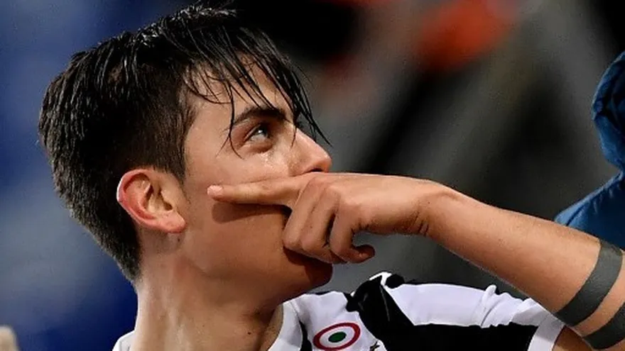 Dybala permite en el descuento que Juventus presione al Nápoles | Agencias