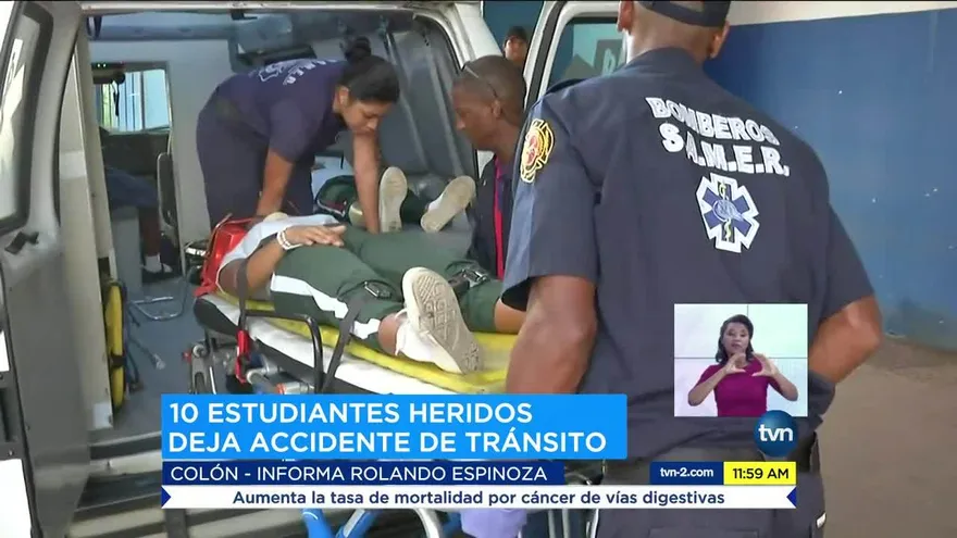 Diez estudiantes heridos por accidente en Colón
