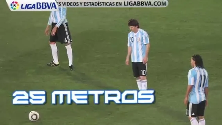 Messi vuelve a marcar de tiro libre con la albiceleste