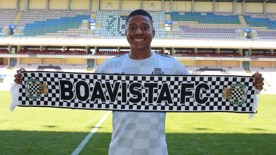 SomosLaSele, único medio en entrevistar a Ricardo Clarke, luego de su fichaje por el Boavista.