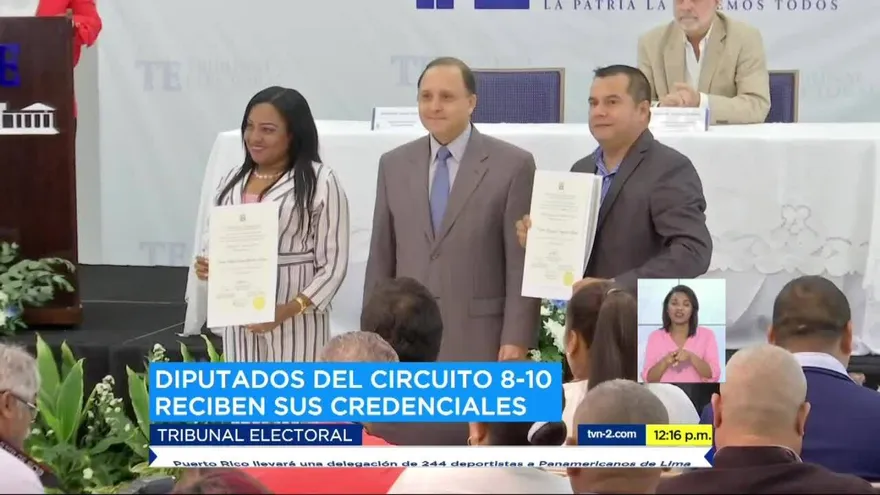 Entregan credenciales a diputados de circuito 8-10