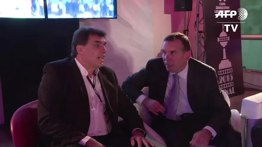 Conmebol apoya a Platini para dirigir la FIFA