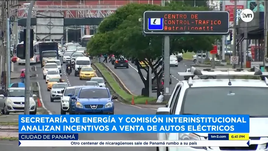 Analizan incentivos a venta de autos eléctricos