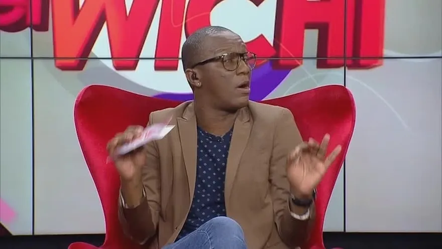 Demphra asegura que está subida de peso