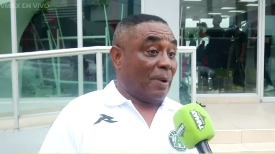 Jair Palacios entrenador del Alianza FC