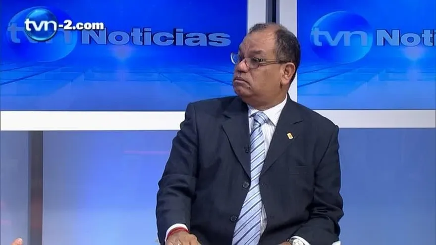 Ortega: El PRD debe expulsar a los traidores