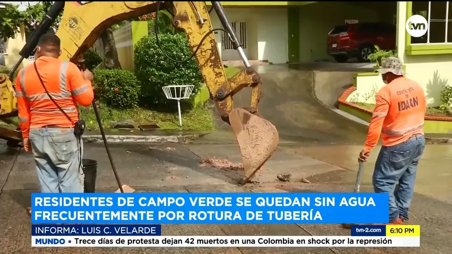 Daño de tubería afecta comunidad en Las Cumbres