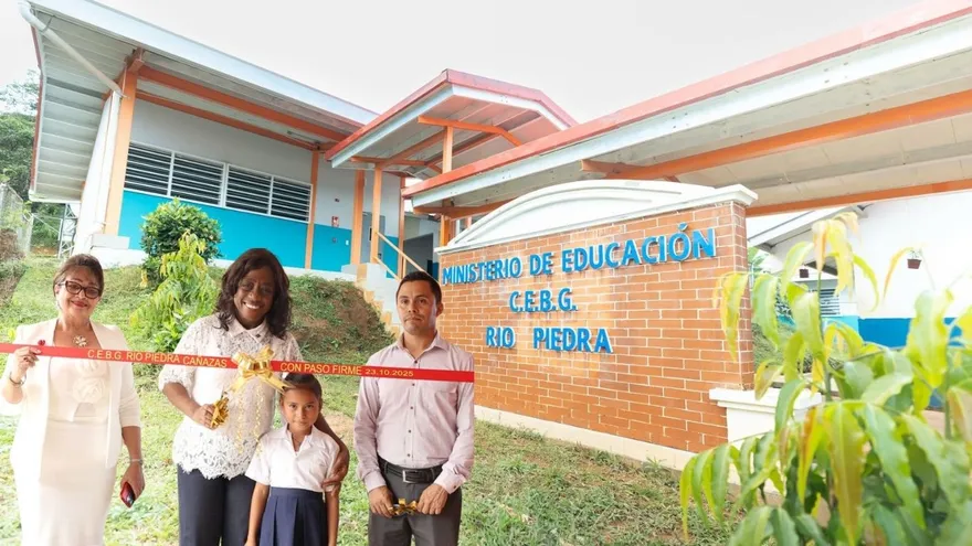 Tras nueve años de espera, Meduca entrega tres nuevas escuelas en Veraguas