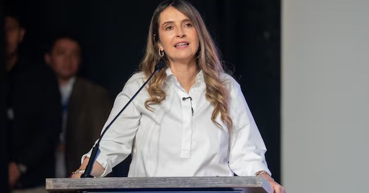 Presidenciable de derecha en Colombia denuncia un plan para matarla