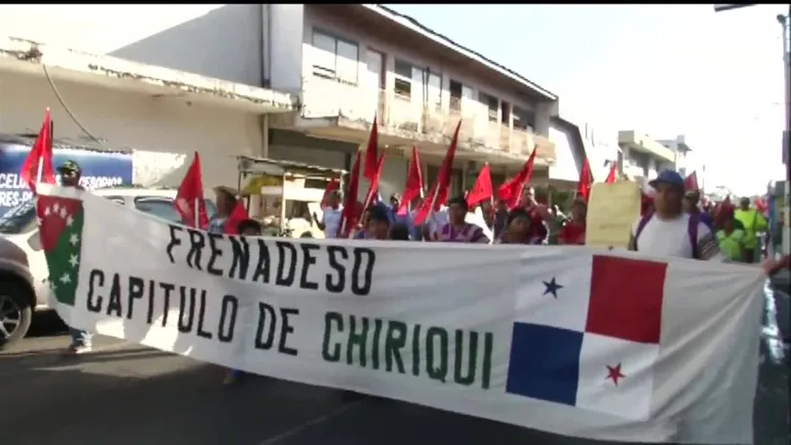 Gremios marchan en Chiriquí para protestar por casos de corrupción