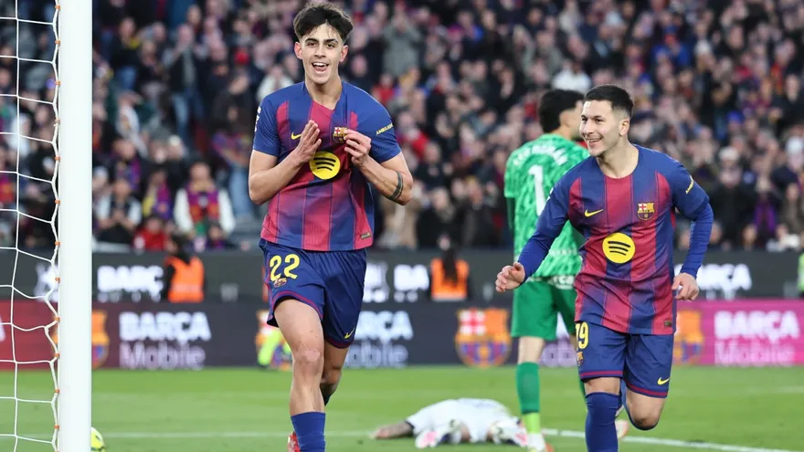 Celebración de Marc Bernal Barcelona vs Mallorca