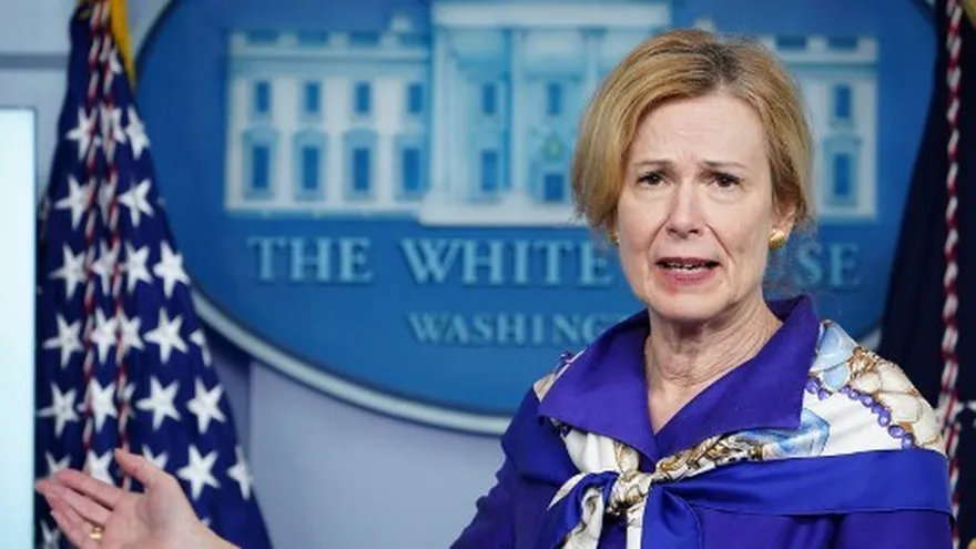 La coordinadora de respuesta a la COVID-19, Deborah Birx