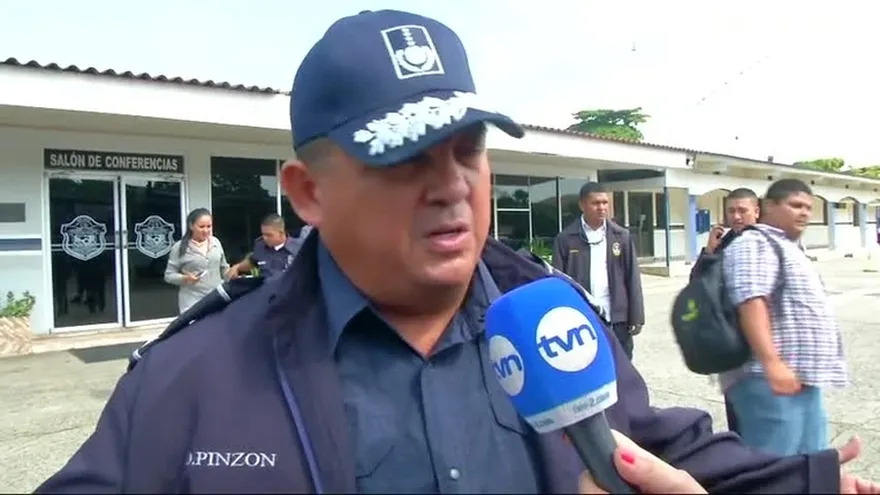 PN detuvo a tres policías durante operativo de drogas