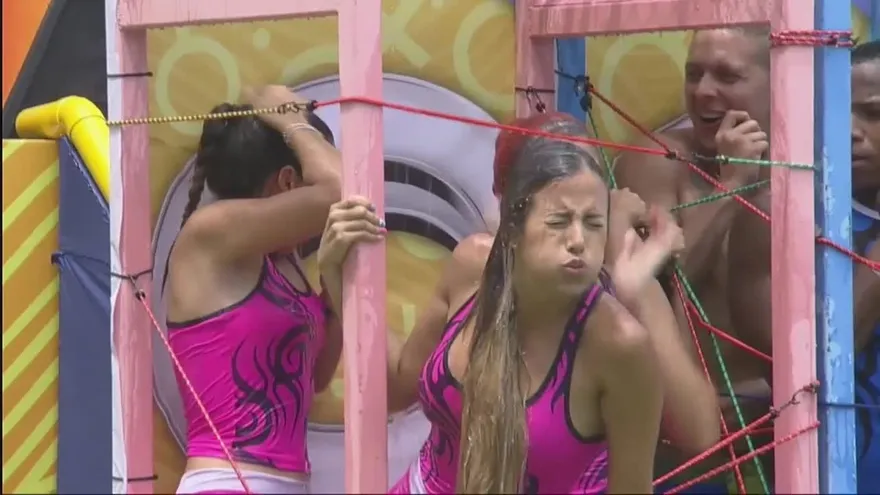 Los guerreros sufrieron con los fríos baldazos en la Tortura China