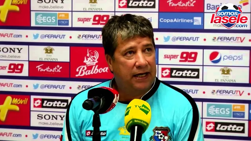 Darwin Pinzón se retira del primer entreno con posible lesión