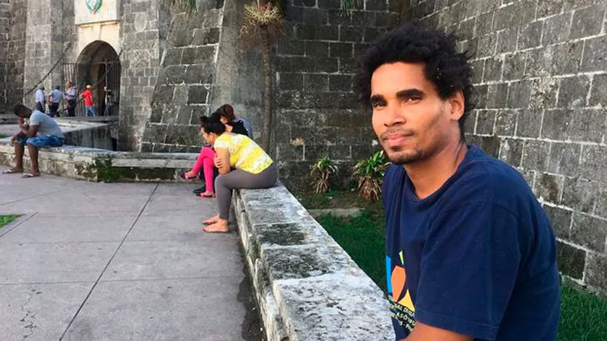 Liberan en Cuba a artista y activista Luis Manuel Otero