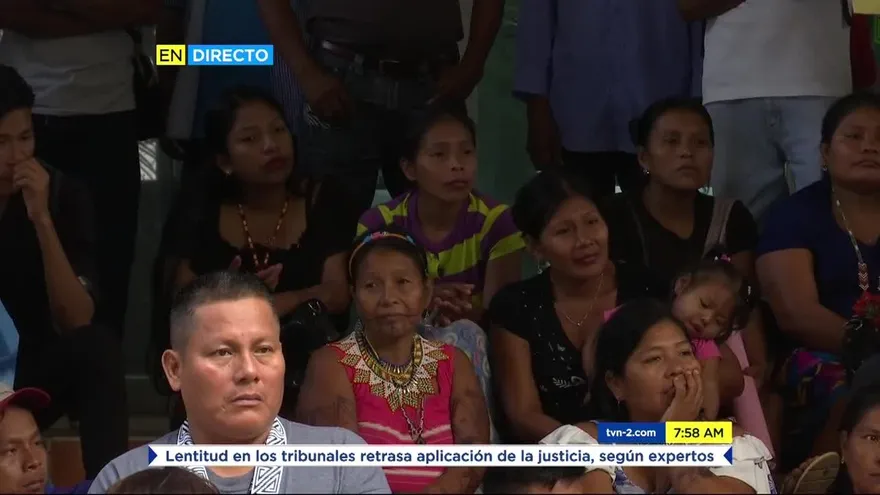 Indígenas de Panamá Este se mantienen en la sede de MiAmbiente