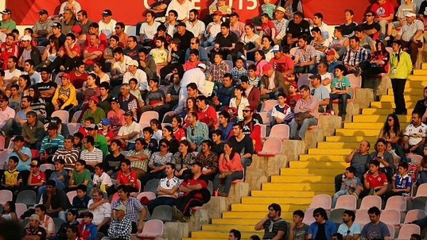 La FIFA multa a El Salvador