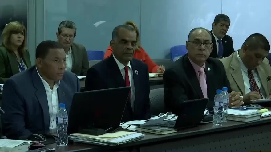 Varios temas sin definir en mesa técnica sobre extinción de dominio