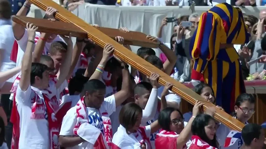 Noticiero AM 25 de abril del 2017 - Bloque 7