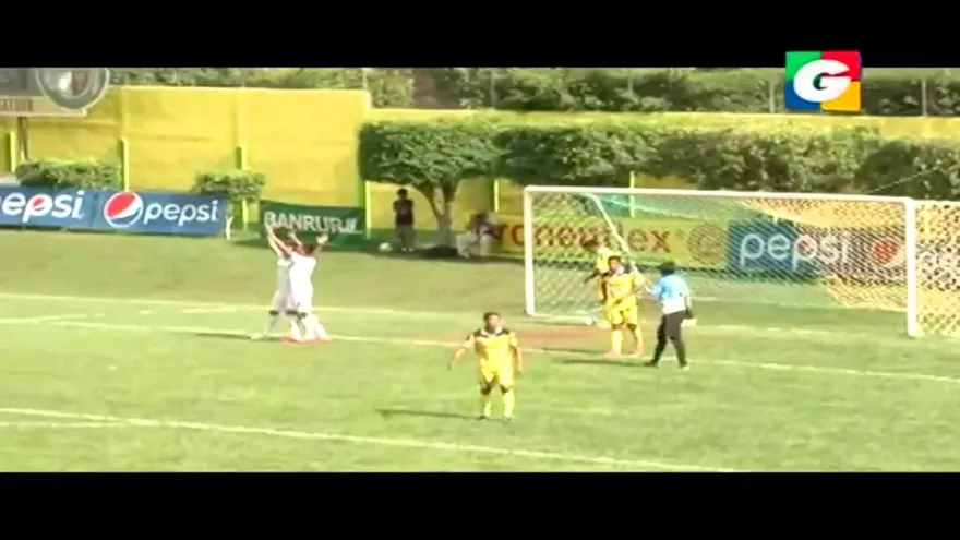 Aquí verán el Hat Trick de Rolando Blackburn