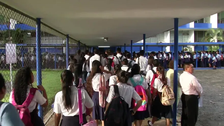 Meduca evalúa regresar al sistema de evaluación por bimestre