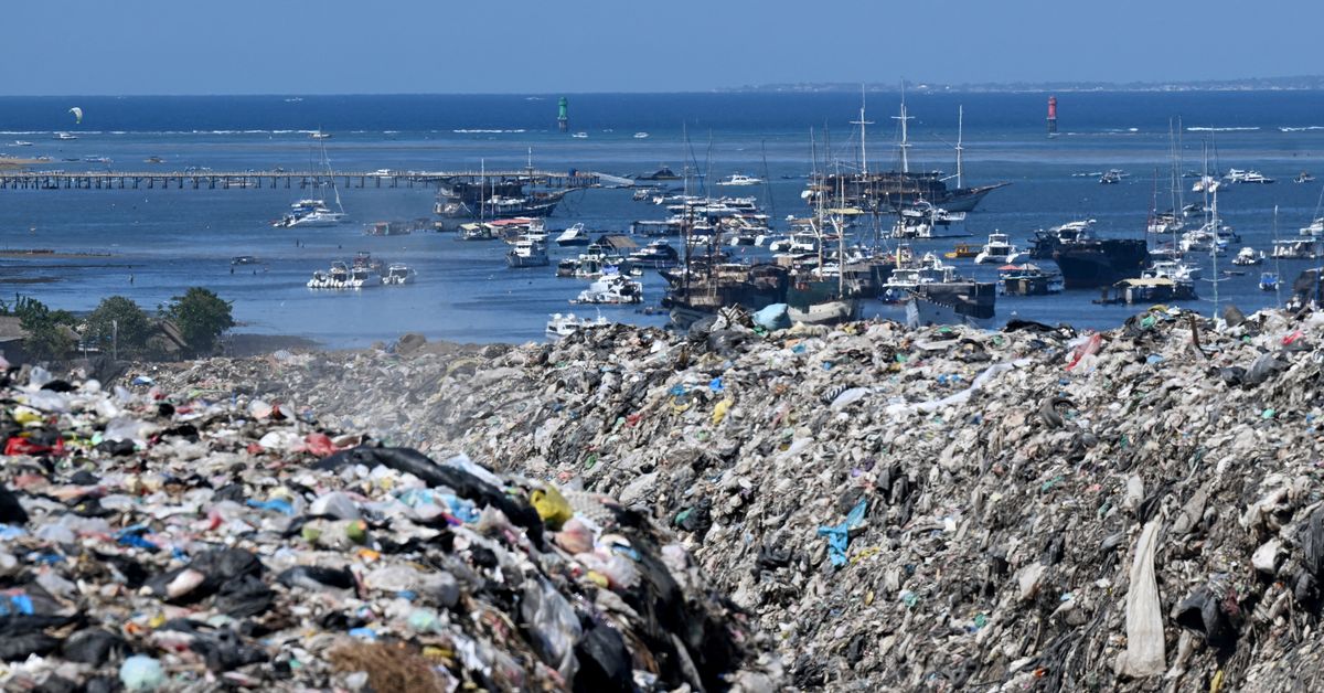 La paradisíaca isla indonesia de Bali se ahoga en basura