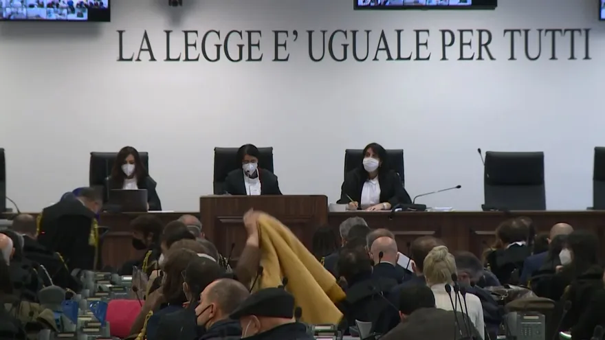Comenzó el "maxi juicio" a la 'Ndrangheta, la mafia calabresa