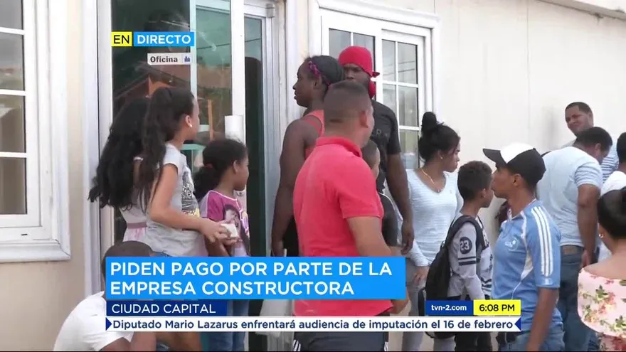 Protestan en Pedregal por pagos adeudados