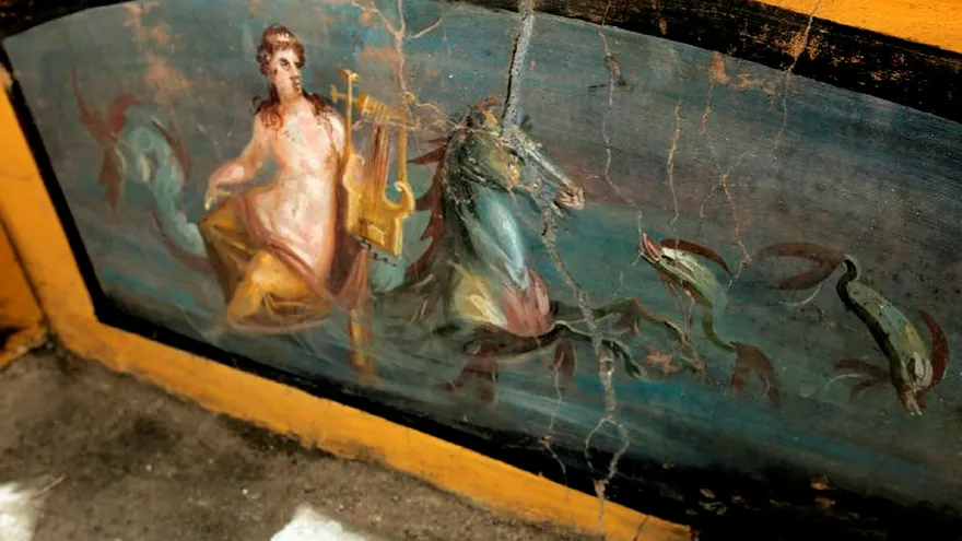 Fotografia facilitada por el Parque Arqueológico de Pompeya.- Un nuevo termopolio, el local que se usaba en la antigua Roma como restaurante, fue hallado hoy durante nuevas excavaciones en el yacimiento arqueológico de Pompeya (sur)