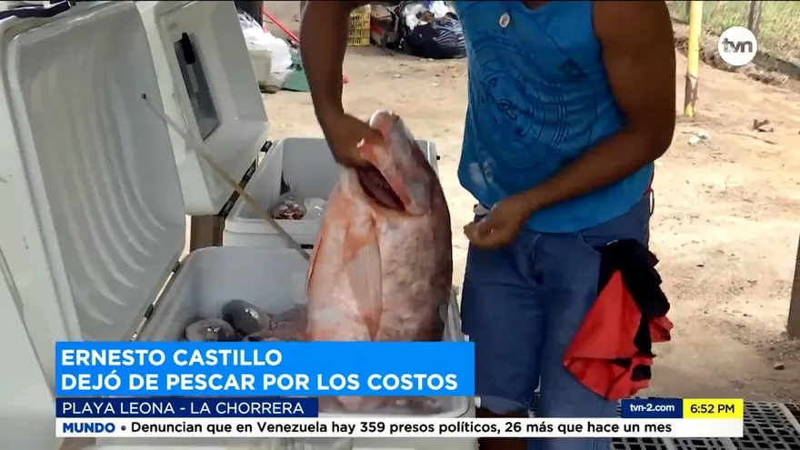 Pescadores tratan de llevar el sustento al hogar