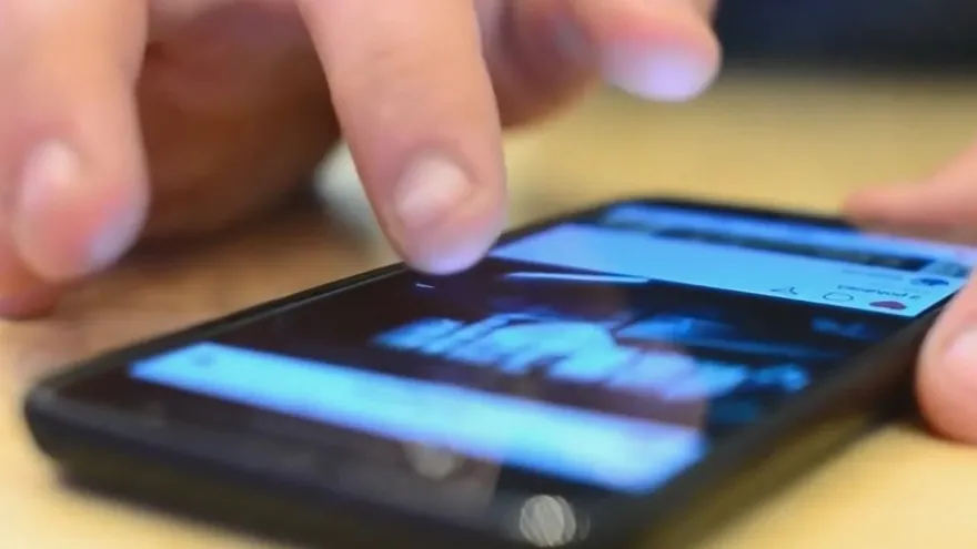 Advierten de los peligros del 'skincare' no asesorado por un dermatólogo