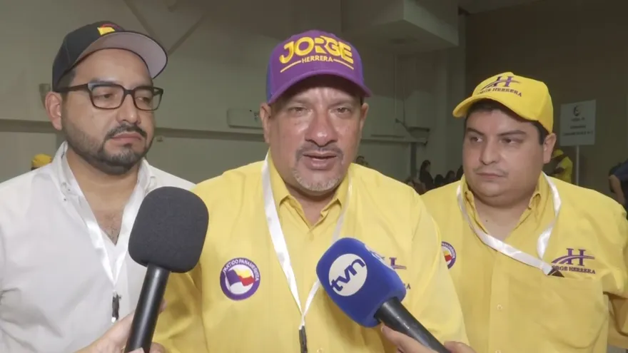 Jorge Herrera se convirtió en el nuevo presidente del Partido Panameñista.