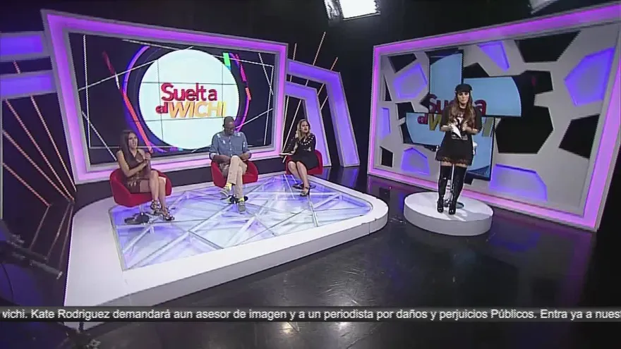 Chemito consiente a Rouss con carteras