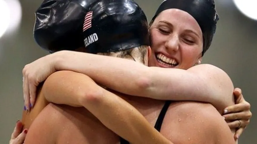 Relevo de EEUU fija récord olímpico al ganar 4x200 libre