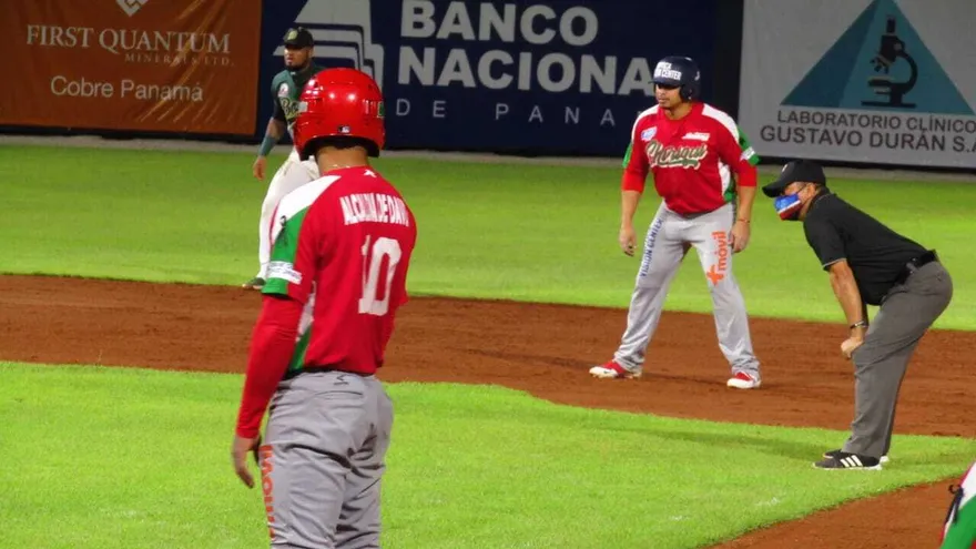 Chiriquí se pone a un juego de coronarse campeón, superando a Bocas el Toro 6-2