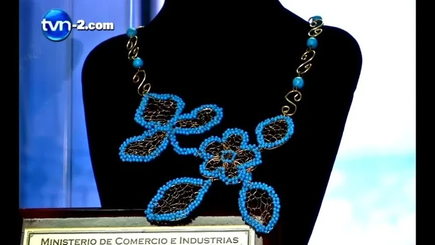 DISEÑADORA DE JOYAS