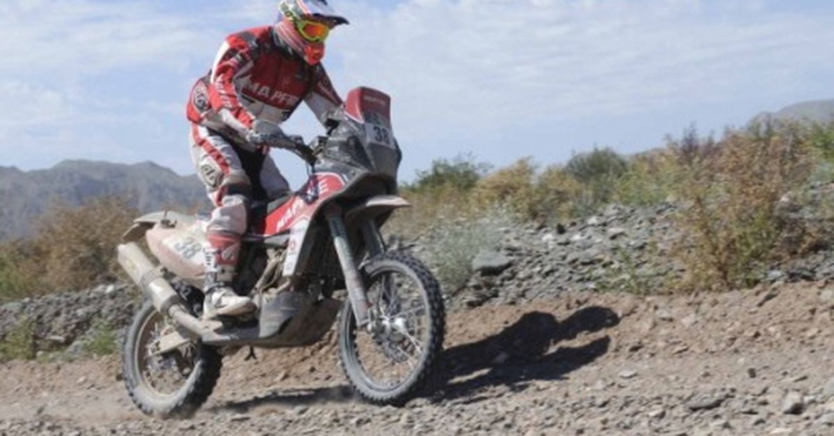 Chileno choca moto y abandona Rally Dakar - Más deportes | Tvn Panamá