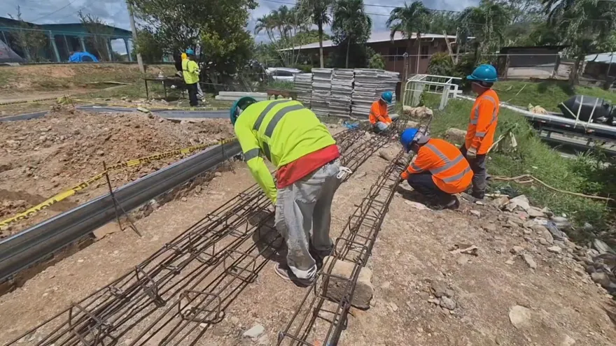 Avanza reconstrucción de viviendas afectadas por el sismo en Coclé