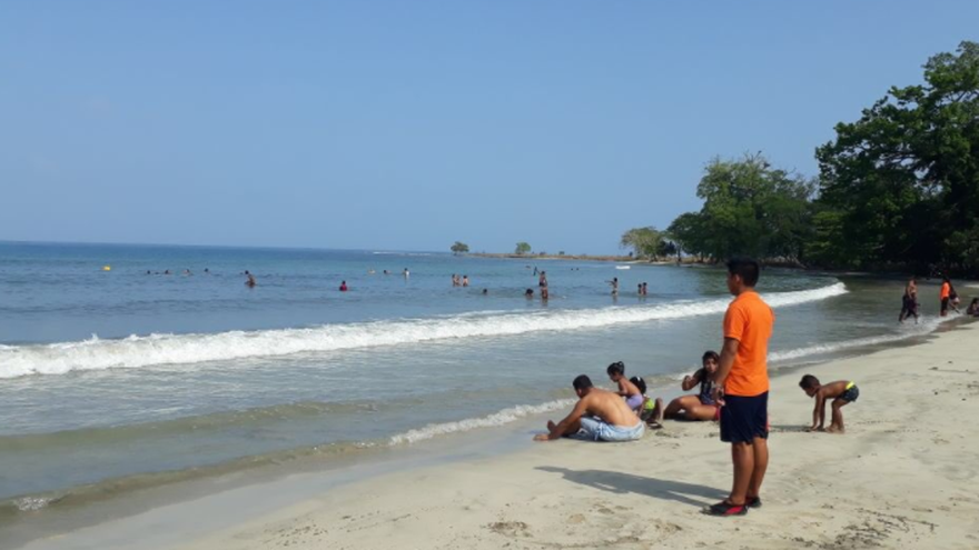 Solicitó acudir a ríos, balnearios y playas custodiadas por la Fuerza de Tarea Conjunta (FTC)