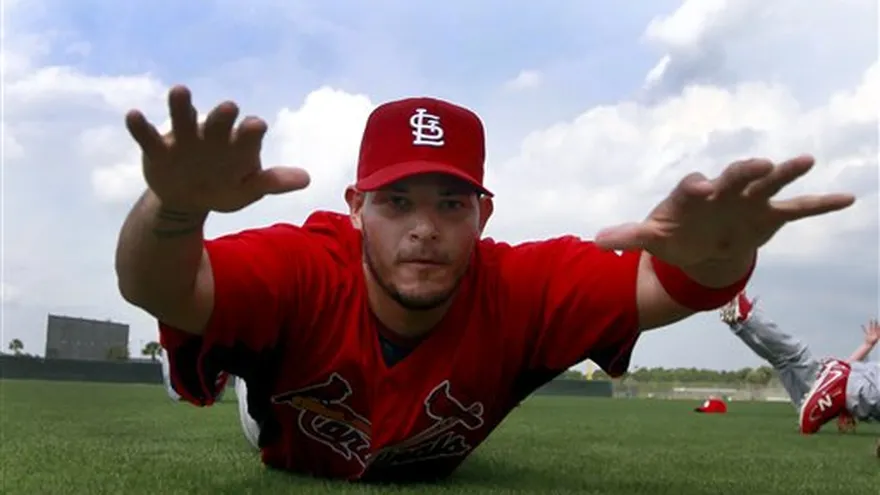 Cardenales anunciarán nuevo contrato de Yadier Molina