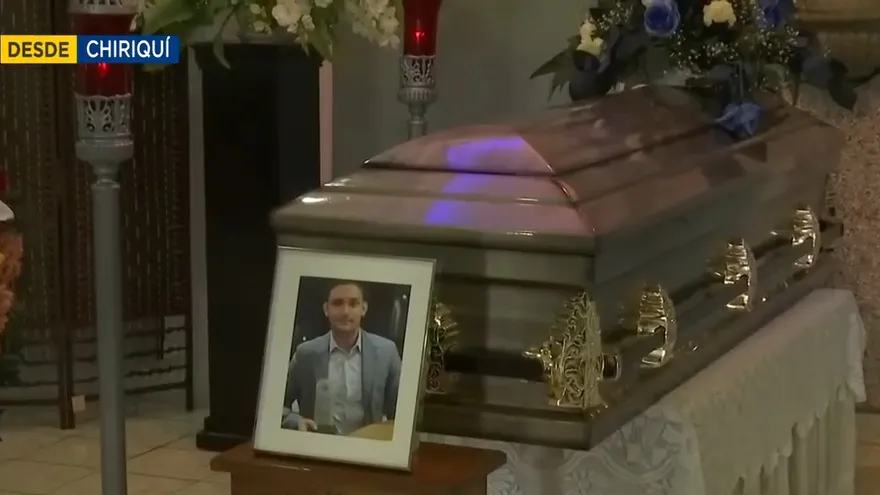 Sepelio del médico panameño asesinado en Colombia