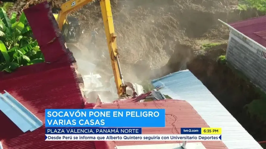 MOP procede a demoler casas afectadas en Plaza Valencia