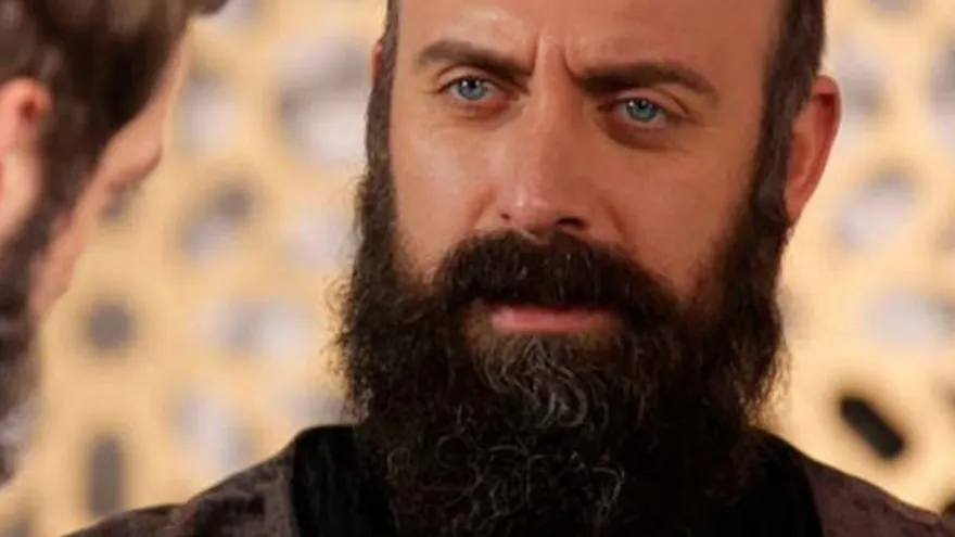 El Sultán capítulo 111