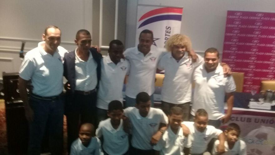 "El Pibe" Valderrama invita al "Partido de la Confraternidad".