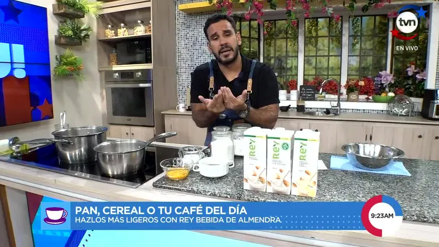 Hacemos Ponche de Huevo con Leche de Almendras