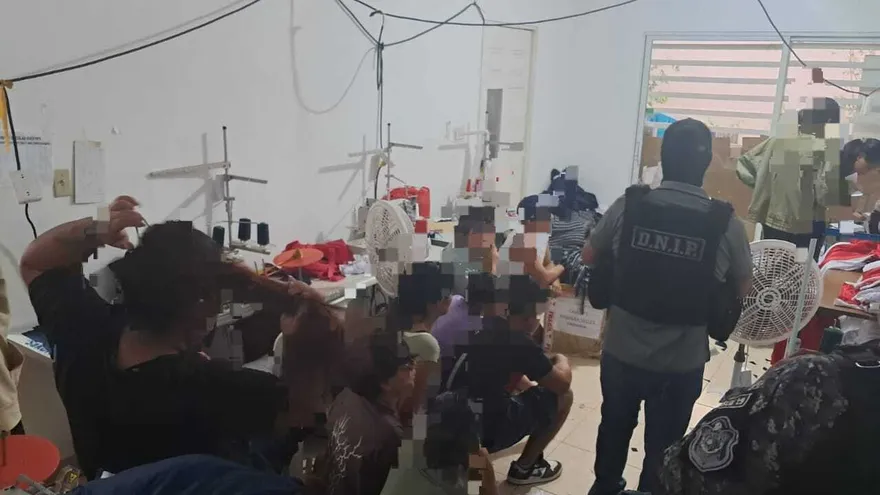 Twelve arrested in Panama for illegal production of national team jerseys
