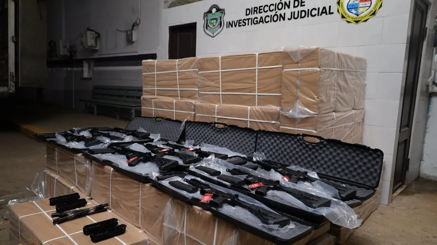Incautan cargamento de armas de grueso calibre en 