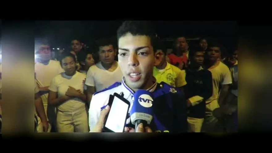 Impiden a bandas estudiantiles desfilar en Penonomé