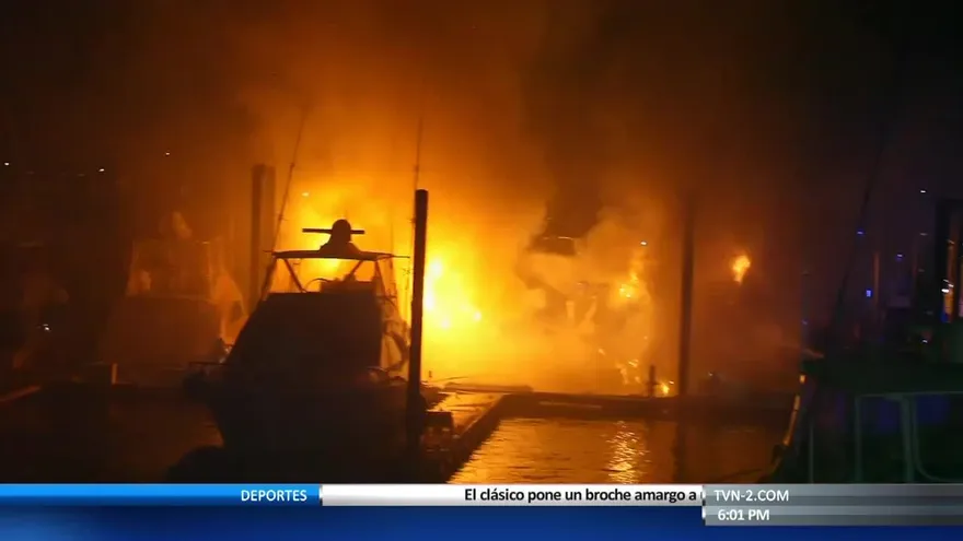 Bomberos controlan incendio en la Calzada de Amador